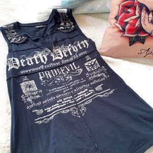 Size Large PRIMEVIL Rocker Chick Tank